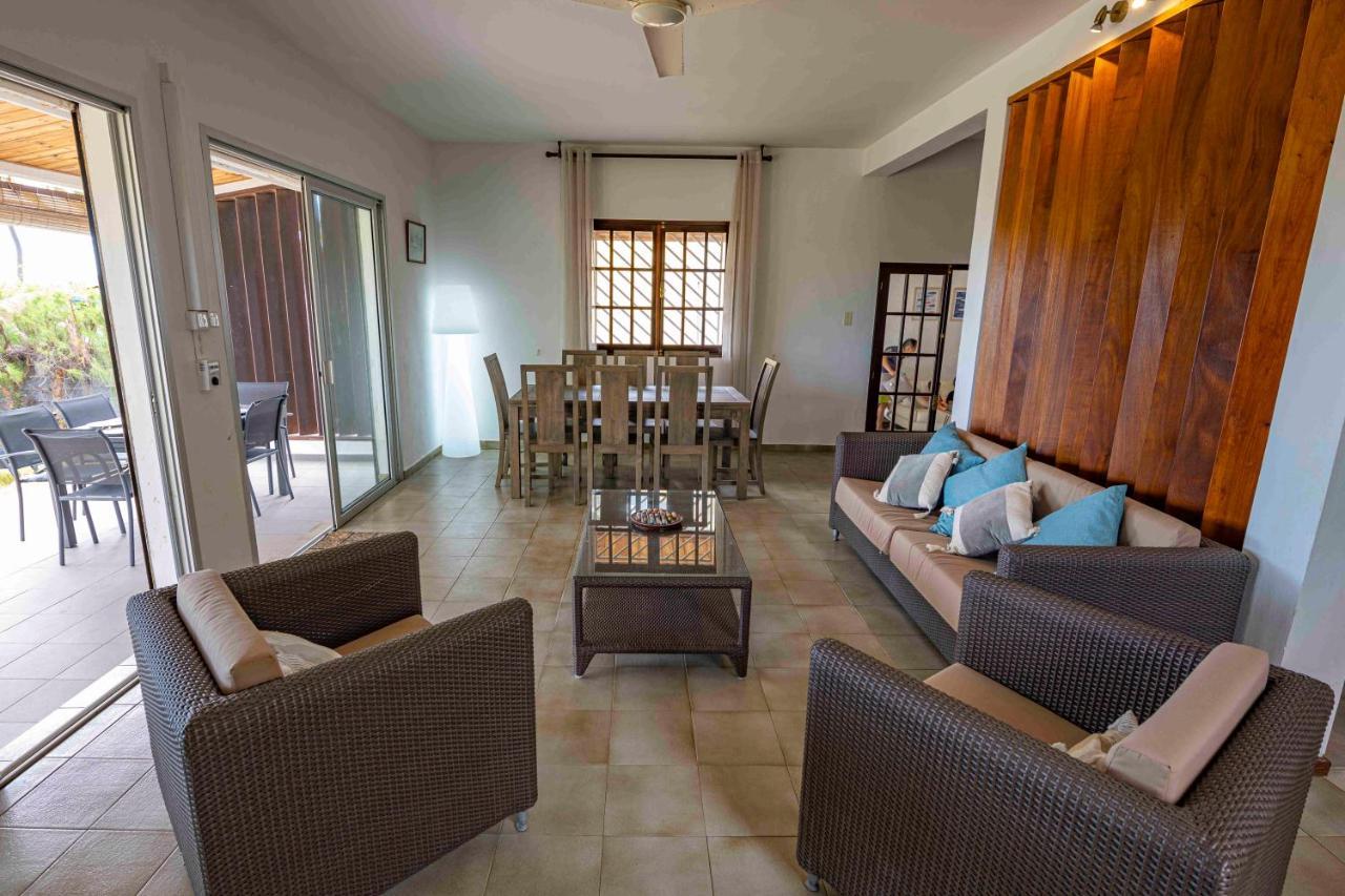 Villa Coco Des Sables Acces Direct Au Lagon لا سالين لو باين المظهر الخارجي الصورة